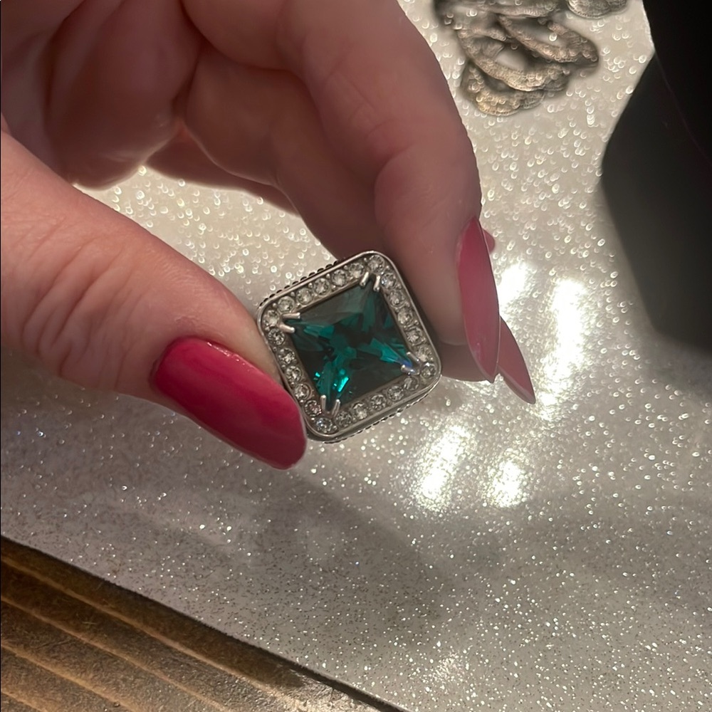 GUCCI emerald Green Silver Ring-161 - Picture 2 of 16